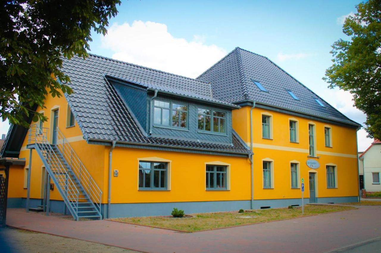 Gästehaus Burgblick Neustadt-Glewe Exterior foto